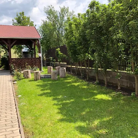 To Apartmanhazak Bánk