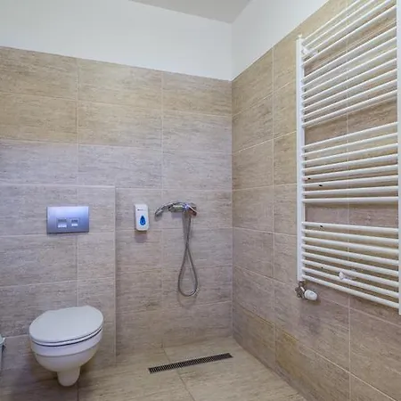 Apartmán To Apartmanhazak *